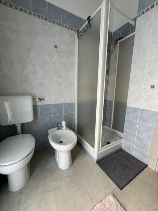 Ferienwohnung La Casa Tra I Tigli Turin Exterior foto